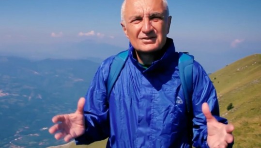 Meta arrin majën e Oshlakut, mesazhi nga 2217 metra lartësi për të gjithë shqiptarët (Video)