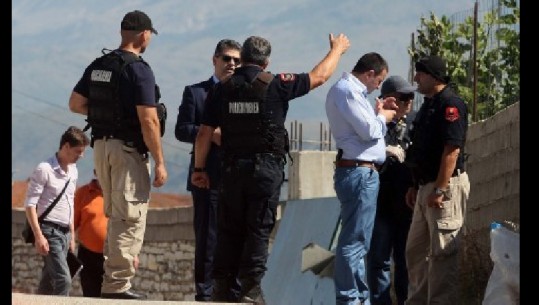 Masakra me 8 të vdekur në Selenicë, Policia: Janë anëtarë të dy familjeve, identifikohet autori (EMRI)