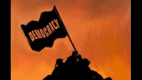 Si të përballosh vapën dhe demokracinë në gusht