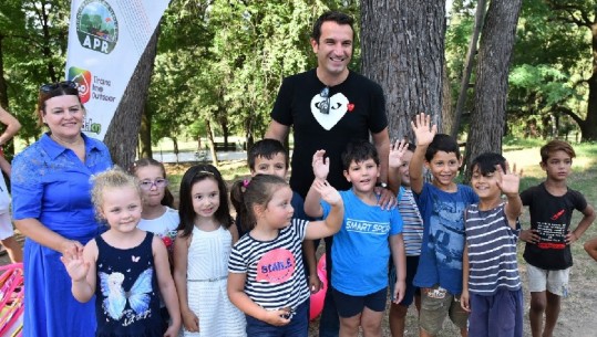 Fëmijë të shtresave të ndryshme sociale bëhen pjesë e kampit veror 'Sport Fest'