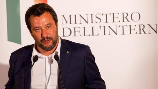 “Kujtoni se ju kam frikë, mafiozë do t’ju shkatërroj”, pas paralajmërimit të Salvinit, hajdutët i vjedhin shtëpinë e prindërve