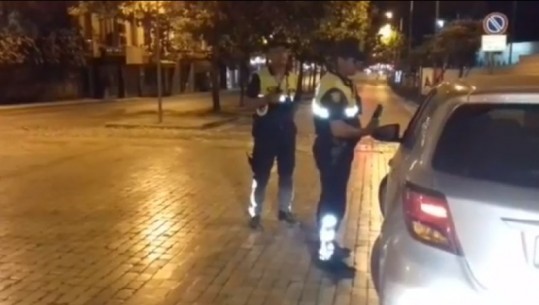 Udhëtonte me familjen me 120 km/h brenda Tiranës, policia kap shoferin e dehur (VIDEO)