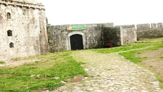 Publikohet projekti për restaurimin e Kalasë së “Rozafës” në Shkodër
