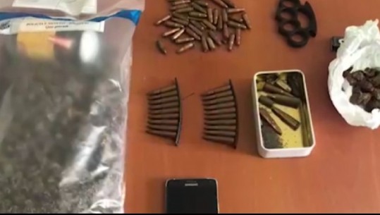  Tiranë/ Kanabis, plumba dhe tatuazhe, brenda laboratorit të drogës në ‘Ali Demi’. Dy në pranga (VIDEO+EMRAT)