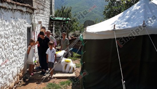 Tërmeti, 36 familje në Mat e kremtojnë Bajramin në çadër, Xhaçka: Pranë banorëve deri në zgjidhjen e strehimit