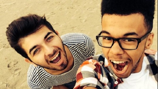 Mbylli rrjetet sociale, si reaguan prindërit e Mishel Rrenës për martesën e tij Gay 