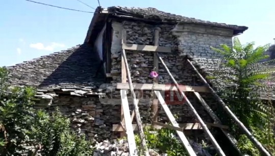 Gjirokastër/ Banesa e Ficove, monument kulture i rrënuar, pronarja: I shmang turistët nga rreziku i shembjes