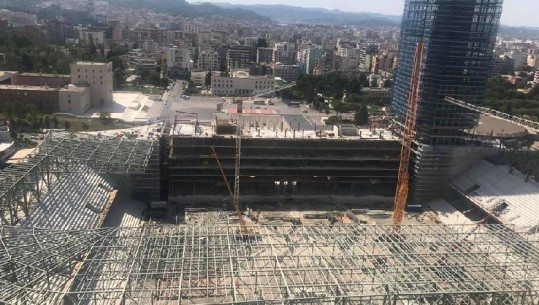 ‘Arena Kombëtare’ merr formë, ja si duket impianti modern i futbollit shqiptar (VIDEO+FOTO)