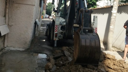 Tre zona të Tiranës pa energji, shkak dëmtimi i rrjetit të OSHEE nga ujësjellësi 