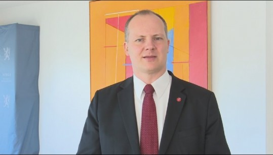 Ministri i Norvegjisë, Ketil Solvik-Olsen deklaron papritur dorëheqjen nga posti, arsyeja do ju habisë