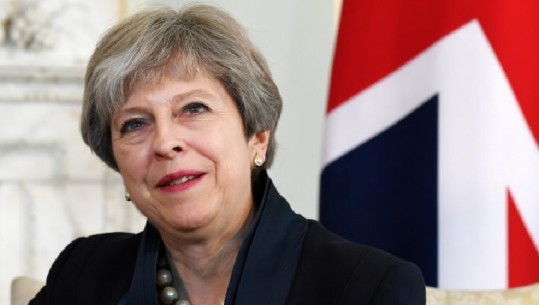 Kryeministrja britanike kundërshton një referendum të dytë për Brexit