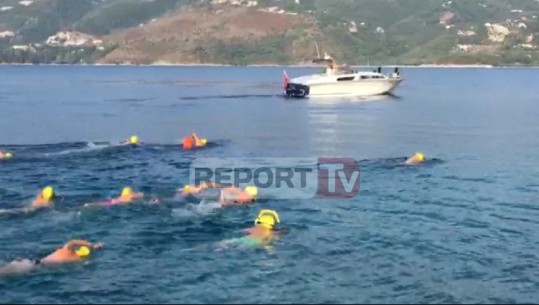 Kujtesa dhe turizmi, 58 notarë nga Saranda drejt Korfuzit me not (VIDEO)