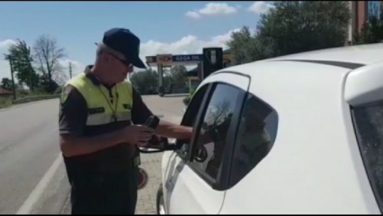 Siguria në rrugë/ Policia e Elbasanit gjatë një jave 1100 masa, 9 persona procedohen penalisht (VIDEO)
