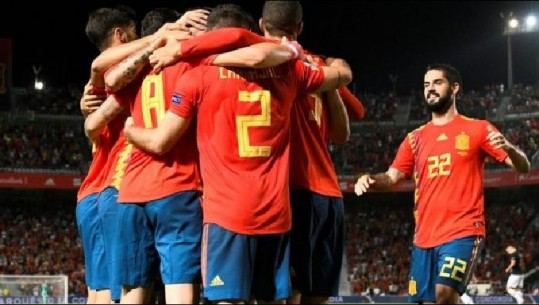 Spanja turpëron finalistët e Botërorit, 'La Roja' i shënon 6 gola Kroacisë (VIDEO)