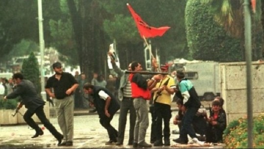 Ngjarjet e shtatorit '98, Fatos Klosi: Kush e donte Azem Hajdarin të vrarë dhe e vërteta e 'grushtit të shtetit'