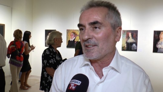 Piktori Ilir Pojani pas 23 vitesh me ekspozitë në Tiranë, në artin e tij, frymëzim kryeveprat e klasicizmit 