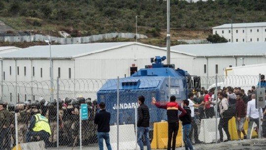 Protestë në aeroportin e ri, policia turke arreston qindra punëtorë