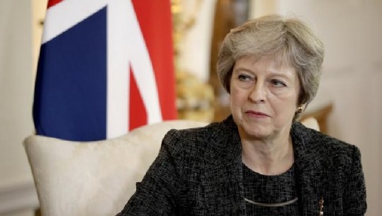 Paralajmërimi i fortë i kryeministres britanike: Ose marrëveshja ime për Brexit, në të kundërt, asnjë