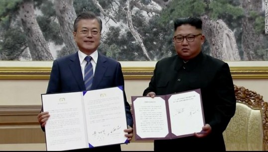 Kim Jong Un takon liderin e Koresë së Jugut, nënshkruajnë marrëveshjen, angazhim për “epokën pa luftë”