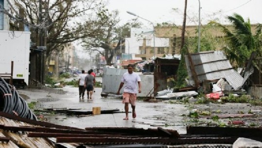 Rritet bilanci, 81 të vdekur nga tajfuni “Mangkhut”, 59 të tjerë ende të zhdukur
