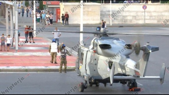 Helikopterët mbi Tiranë, Shqipëria me aleatët tregojnë forcën, nesër parada ushtarake (VIDEO)