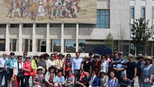 Bum turistësh në Tiranë/ Gjermanët, kinezët, italianët dhe polakët me rritjen më të madhe