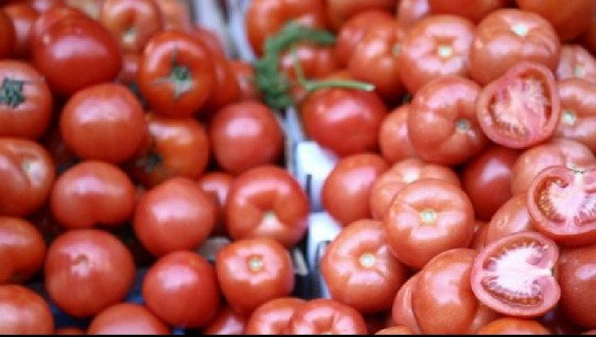 Greqia asgjëson 4.6 ton domate nga Shqipëria dhe Italia: Kishin nivel të lartë pesticidesh