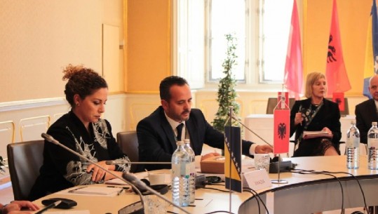 Mbrojtja/ Xhaçka në Austri: Shqipëria prodhon siguri për rajonin