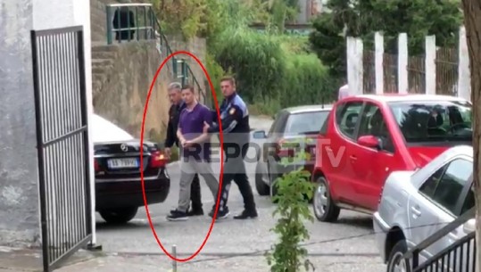 U kap me 4 bomba me sahat dhe kanabis, gjykata e Lezhës ‘arrest me burg’ për vëllain e Alketa Vejsiut (VIDEO-FOTO)