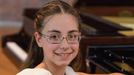 16-vjeçarja shqiptare Iva Zurbo, gjeni i pianos në Gjermani