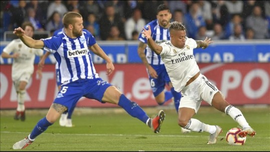 Alaves fut në krizë Real Madridin, United bën përmbysje të ‘çmendur’