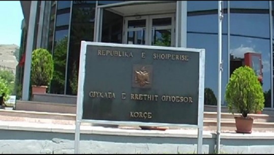 U shkarkua nga Rama, Gjykata e Korçës vendos masën 'detyrim paraqitje' për topografen e Hipotekës së Devollit (AKUZAT)