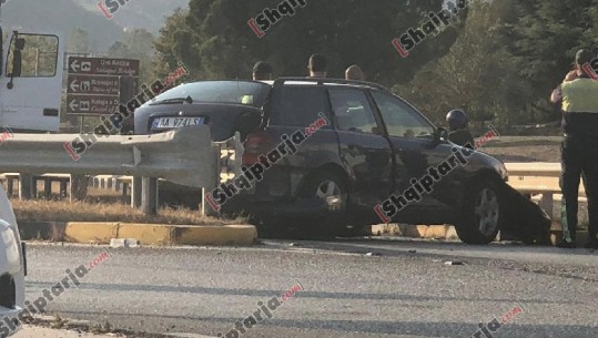 Aksident në Elbasan-Papër, përplasen dy makina, shkak shoferi i dehur  (FOTO)