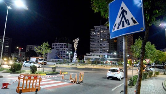 Zogu i Zi/ Pas vendosjes së skulpturës së Helidon Xhixhos, ndërhyrje edhe në infrastrukturën rrugore