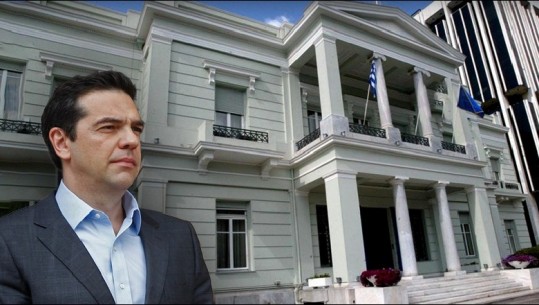 Tsipras anulon ‘dekretin’ Kotzias për zgjerimin 12 milje në det: Debati në parlament, jo në presidencë