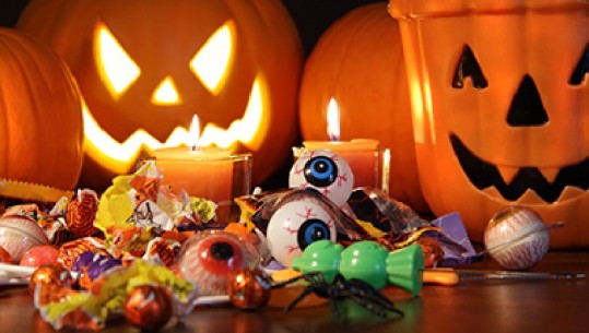 Festa e Halloween në Tiranë, shpenzimet e “frikshme” për blerjen e artikujve