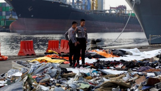 Indonezi/ U rrëzua në det me 189 pasagjerë, gjendet kutia e zezë e avionit të Lion Air