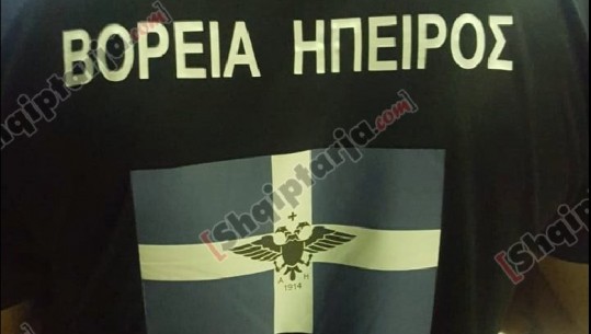 Me bluzë që shkruante sipër 'Epiri i Veriut', kthehet mbrapsht ekstremisti grek 