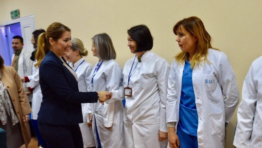 Punësimi i mjekëve dhe infermierëve, Manastirliu publikon shifrat