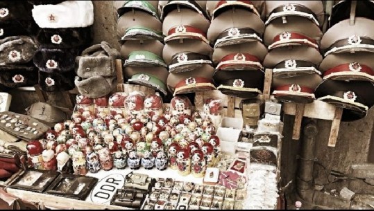 PE kërkesë ‘Amazon’: Të mos tregtohen më mallra që përfaqësojnë regjimin sovjetik