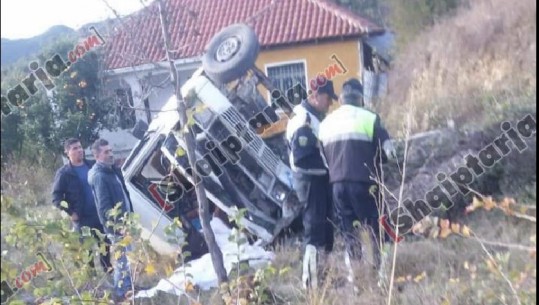 Aksident me dy viktima në Fushë-Krujë, shoferit i ra të fikët, plagoset i mituri (Foto+Detaje)