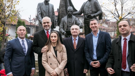 Përurimi i shtatoreve të krerëve të Lidhjes së Prizrenit bën bashkë Ramën dhe Metën, kryeministri: Asnjë tokë shqiptare të mos u jepet të huajve