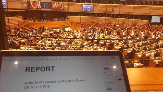 Rezoluta e PE-së për Kosovën, Sholtes: BE të mbajë premtimin për vizat, taksa 100 % komplikon situatën