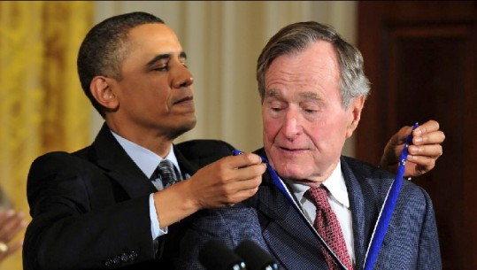 Vdekja e Bush, Barak Obama: Amerika humbi një patriot dhe shërbëtor të përulur