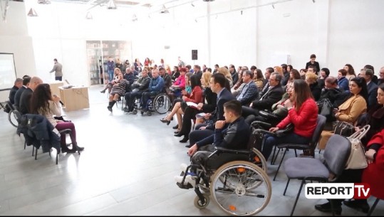 Dita Botërore e personave me aftësi ndryshe, Manastirliu dhuron karrige me rrota: Do ngrihen qendra të reja