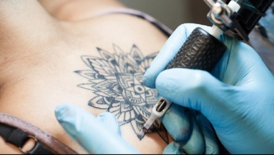 Alarm i dermatologëve europian: Bojrat e tatuazheve të rrezikshme për shëndetin