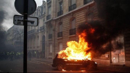 Trazirat e 'jelekverdhëve', ministri francez: Shkaktuan katastrofë ekonomike