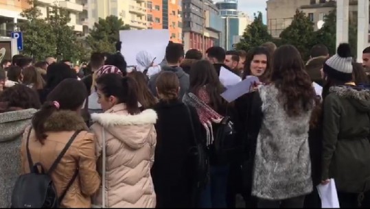 Shkodër/ Procedohet penalisht njëra nga studentet: Nuk isha në Tiranë, kam protestuar këtu