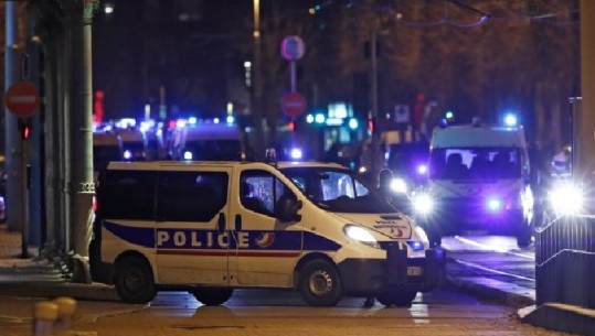 Strasburg, vrau 3 persona dhe plagosi 11 në tregun e Krishtlindjeve, policia ekzekuton autorin