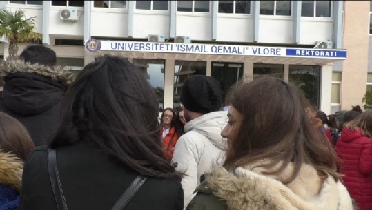 Protesta në Vlorë, tkurret numri i studentëve (VIDEO)